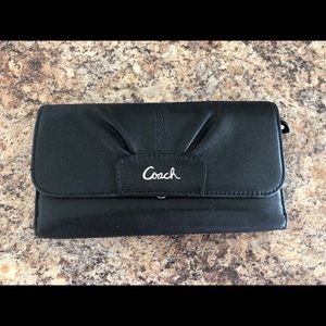 Coach Checkbook Wallet